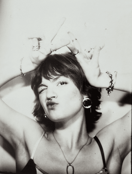 Julie 1